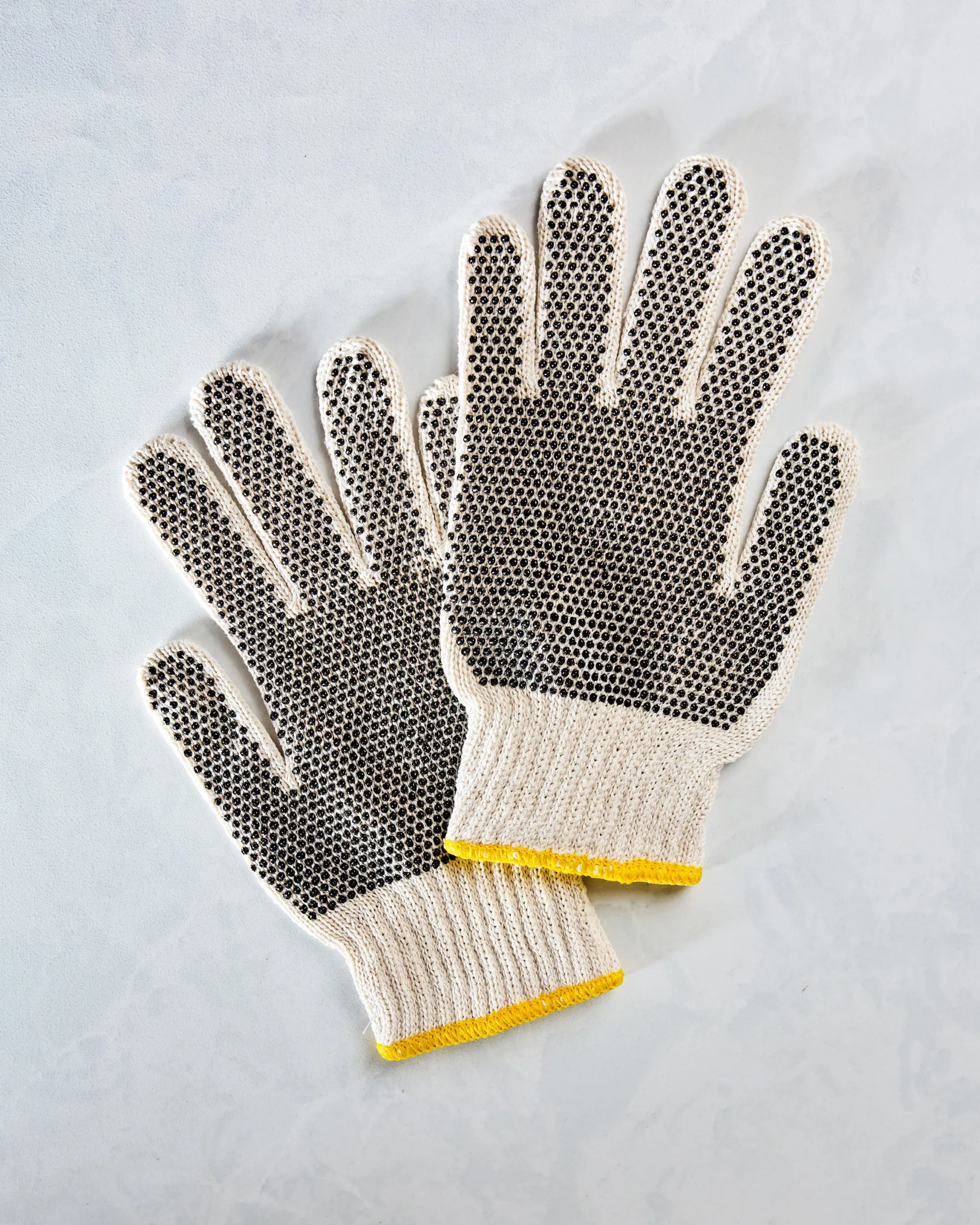 Strawberry Gardening Gloves in Multi