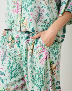 Tall Eco Satin Wildest Dreams Set in Camel's Courtyard