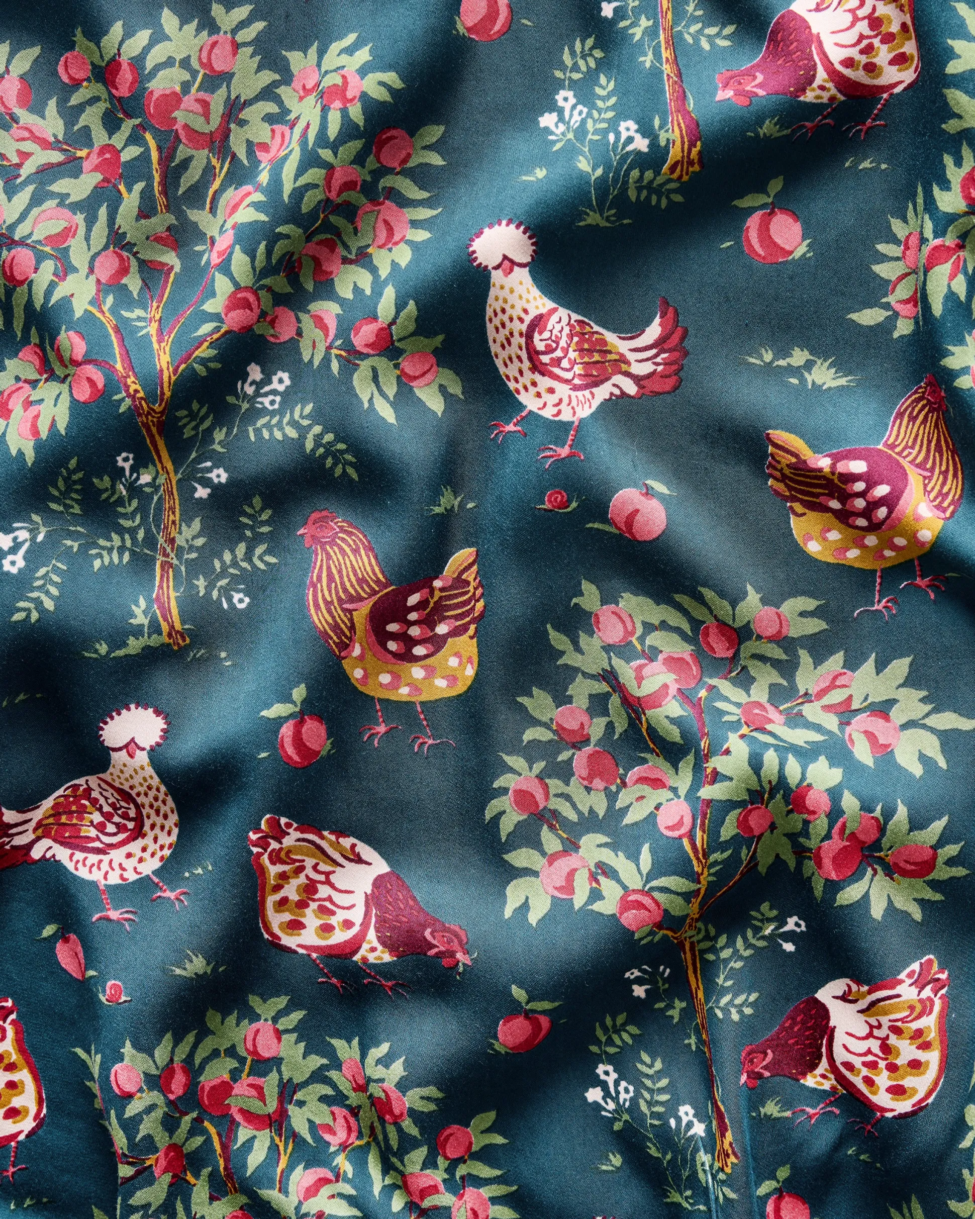 Tall Eco Satin Wildest Dreams Set in Hen House