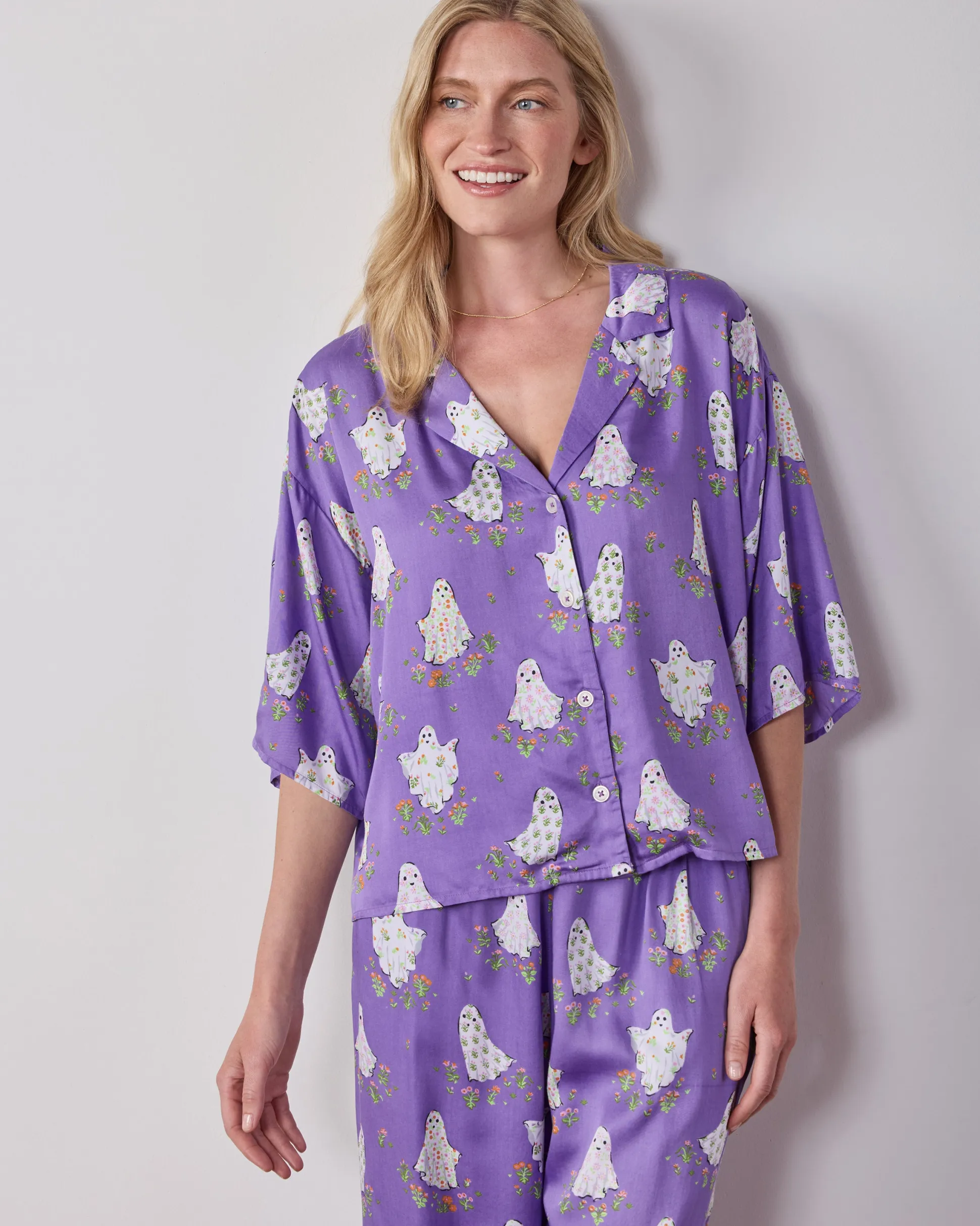 Tall Eco Satin Wildest Dreams Set in Gardening Ghosts
