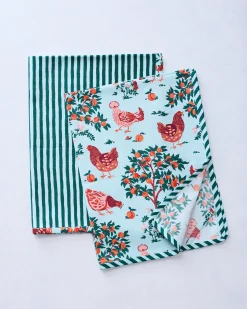 Tea Towels Set Of 2 in Hen House