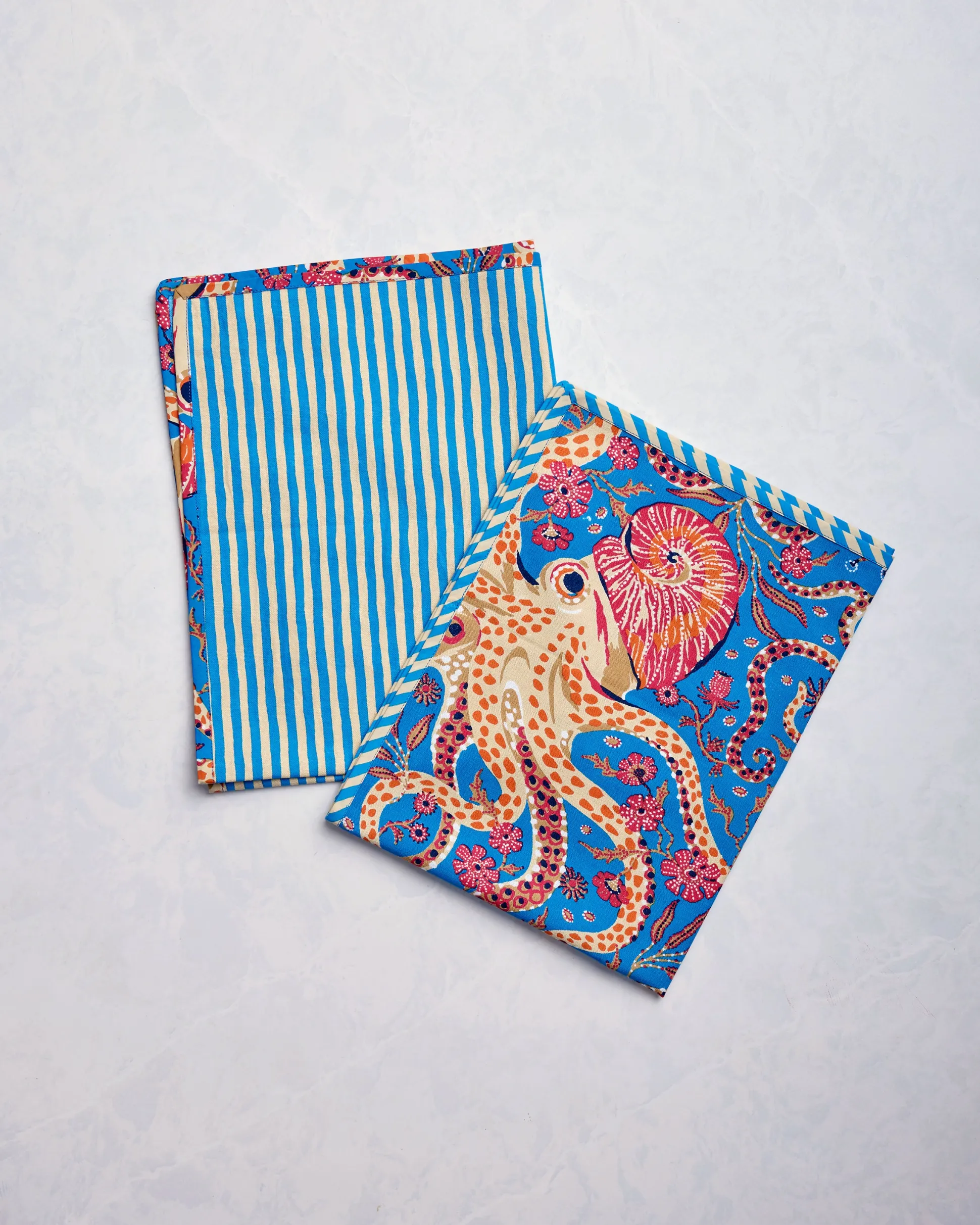 Tea Towels Set of 2 in Octopus Isle