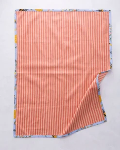 Tea Towels Set Of 2 in Sweet Bee