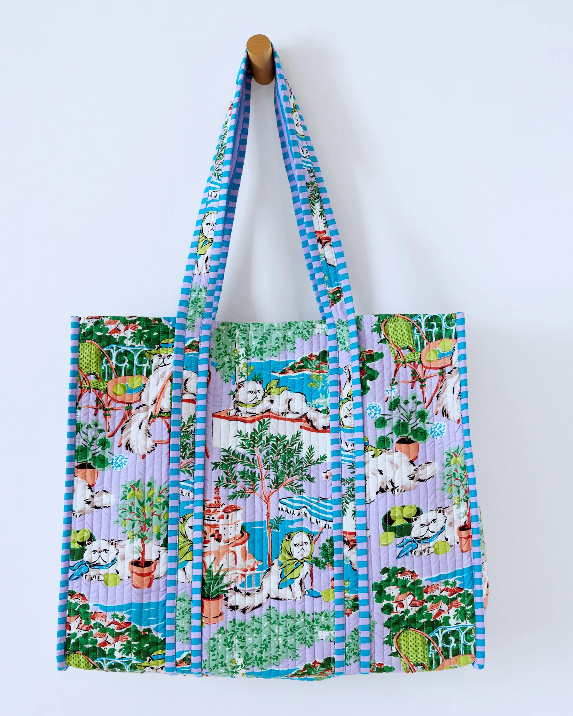 The Traveler Tote in Mediterranean Meow