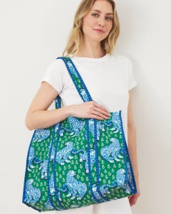 The Traveler Tote in Tiger Queen