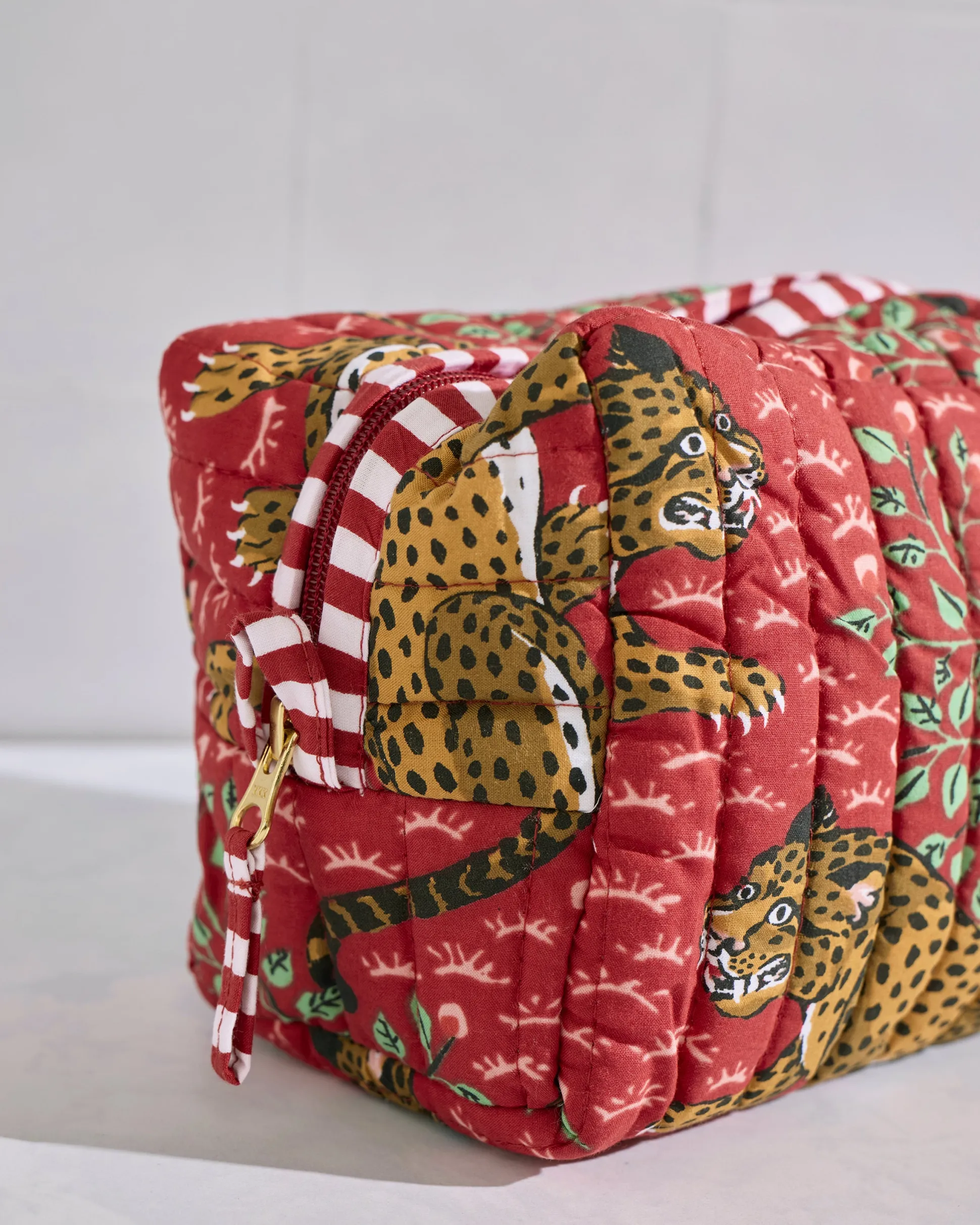 Threes Best Pouch Set in Bagheera