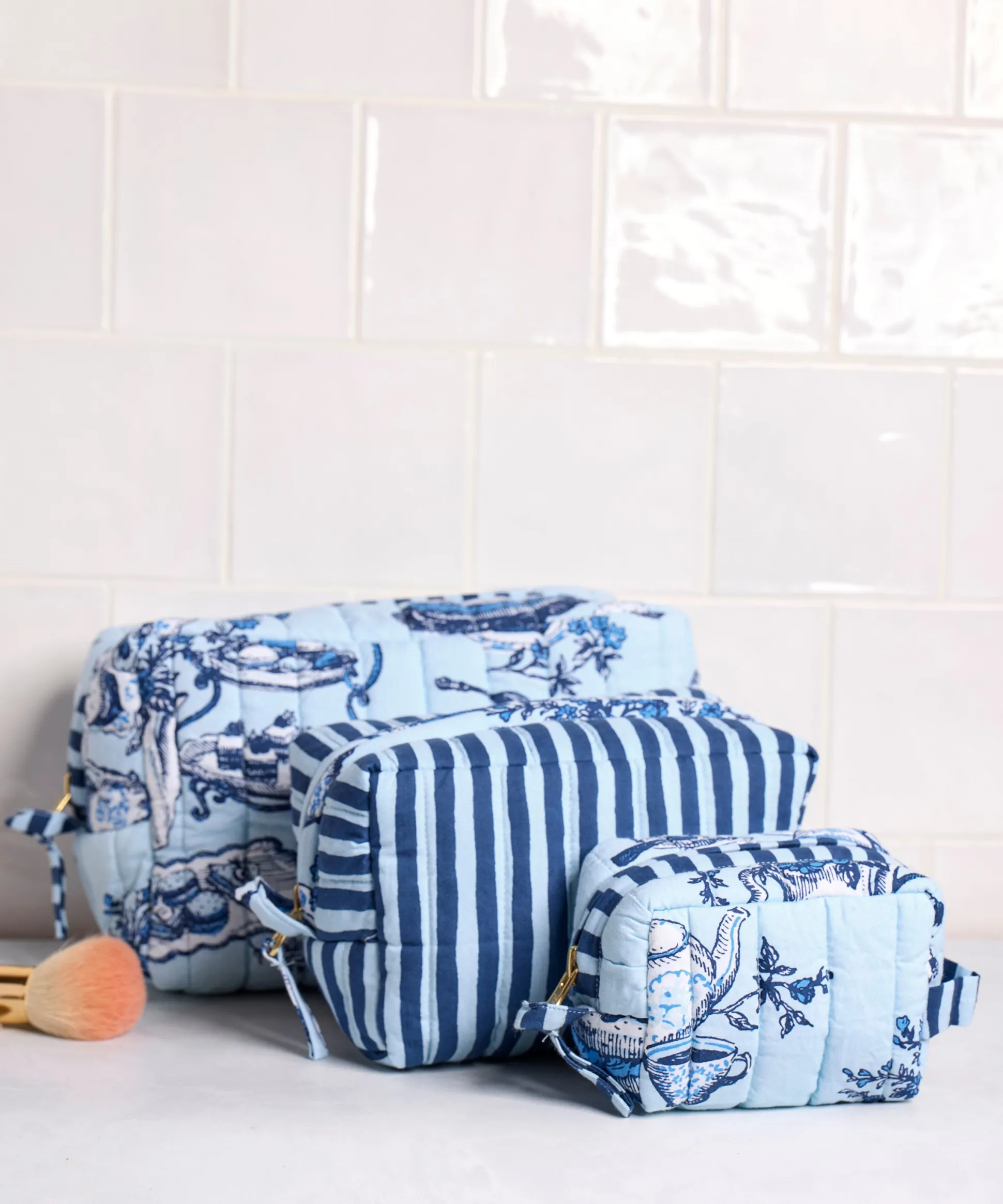 Three’s Best Pouch Set in High Tea Toile