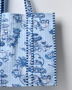 Traveler Tote in High Tea Toile