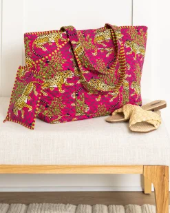 Weekend Bag with Pouch in Bagheera