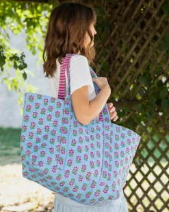Weekend Bag with Pouch in In Bloom
