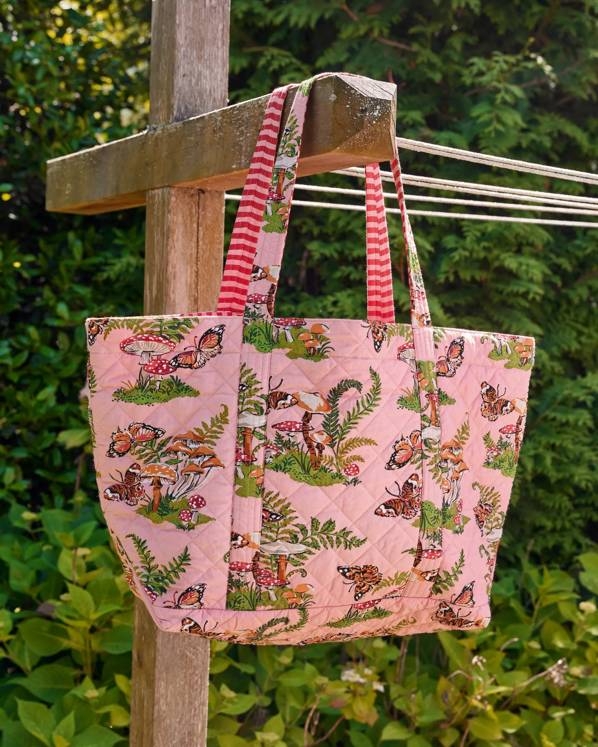 Weekender Bag & Pouch Bundle in Butterfly Forager
