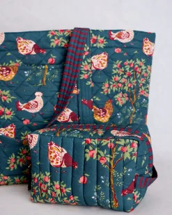 Weekender Bag & Quilted Pouch Bundle in Hen House